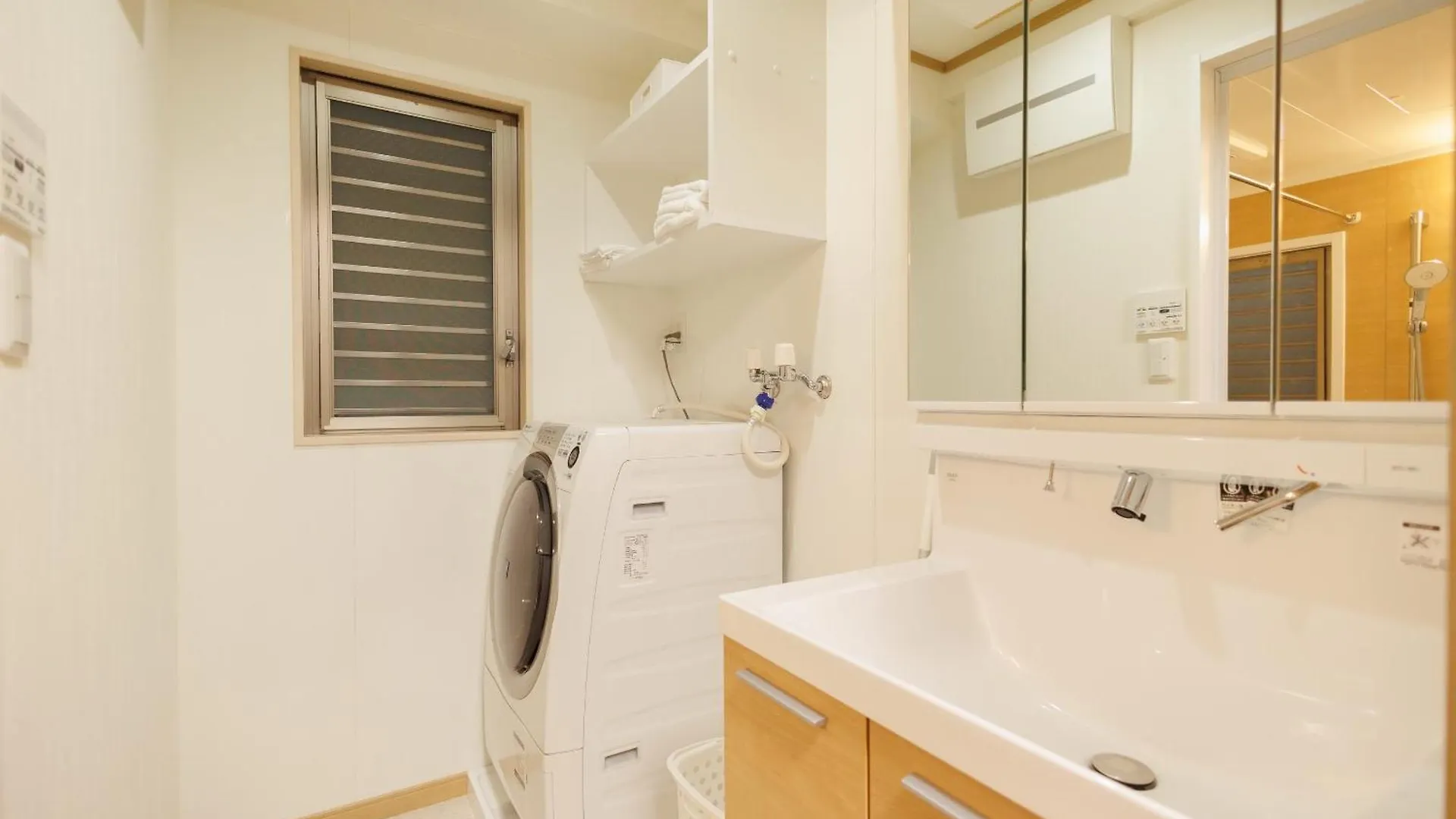 Hotaku Hotel Akihabara Tōkyō 3*,