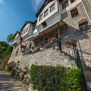Kotoni 3* Gjirokastër